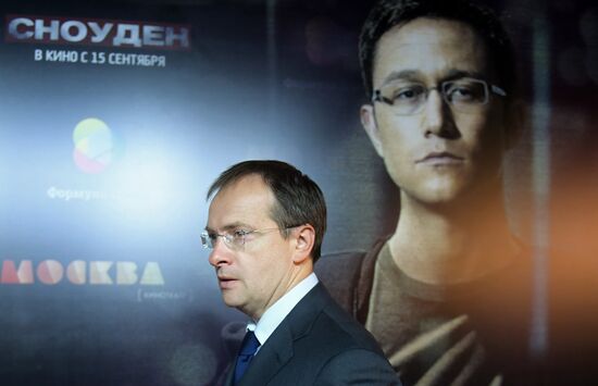 Premiere of movie 'Snowden'