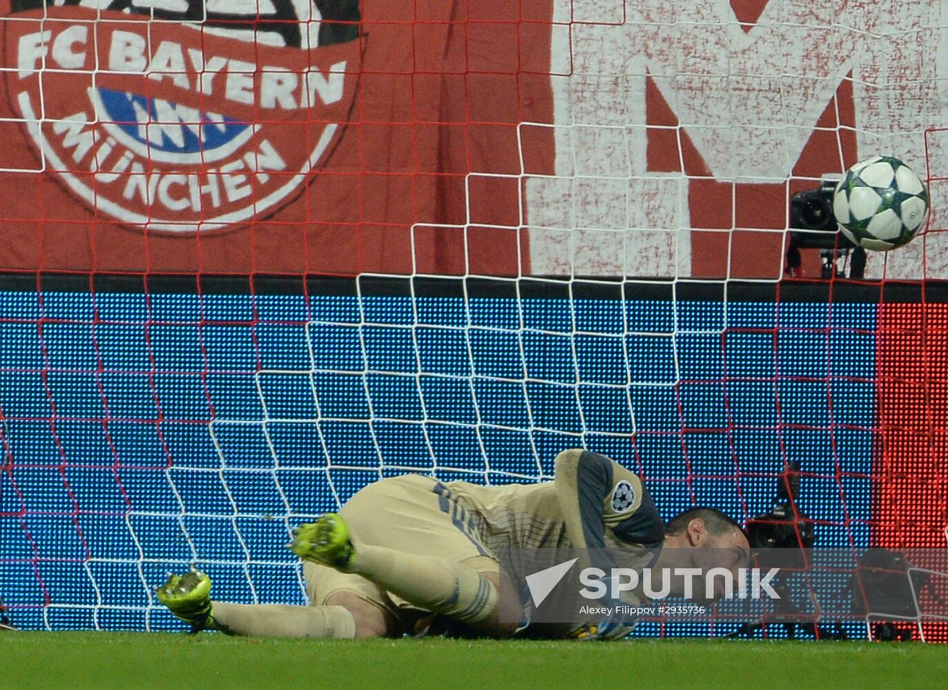 UEFA Champions League. Bayern vs. Rostov