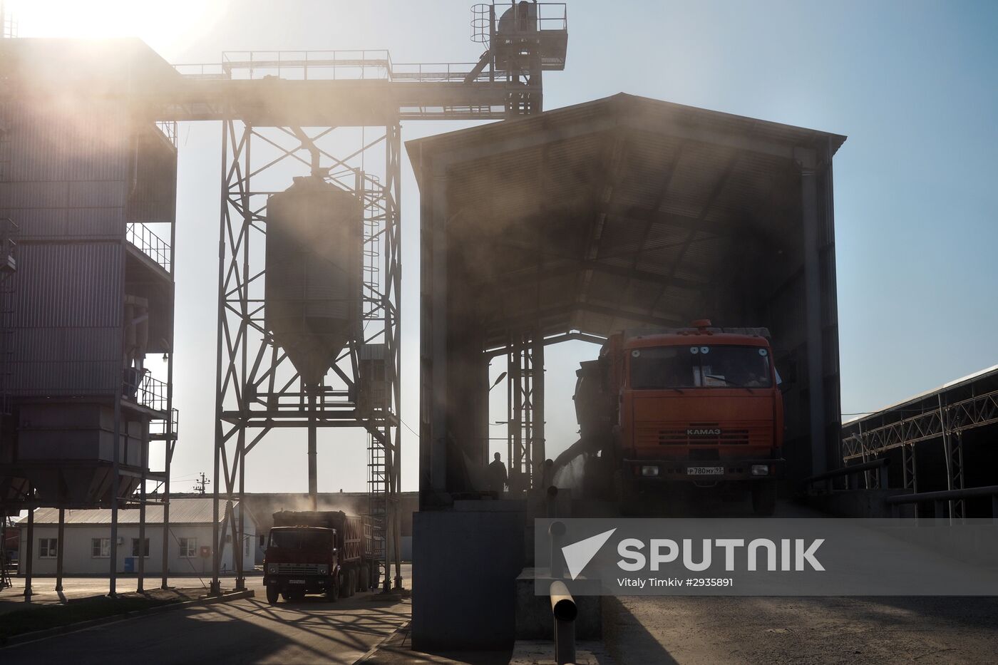 Rice harvest in Krasnodar Territory