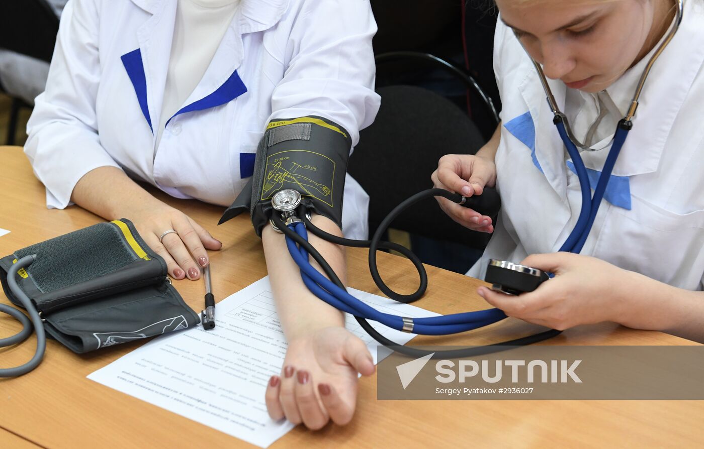 Medicine class at Moscow school