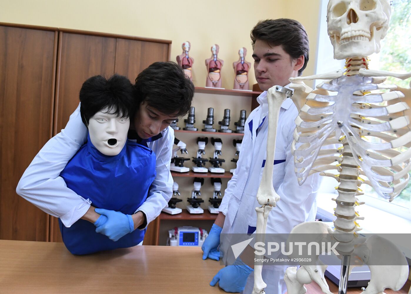 Medicine class at Moscow school