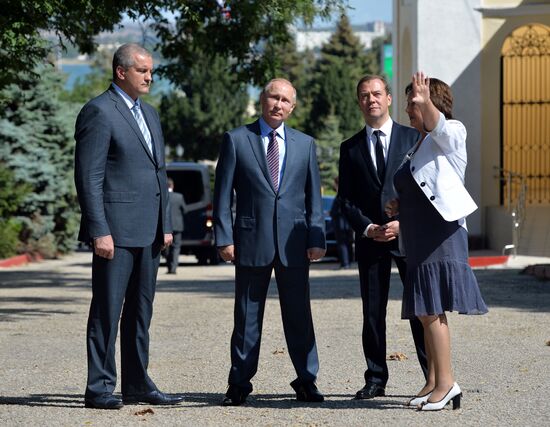 Russian President Vladimir Putin, Prime Minister Medvedev conduct working visit to Southern Federal District