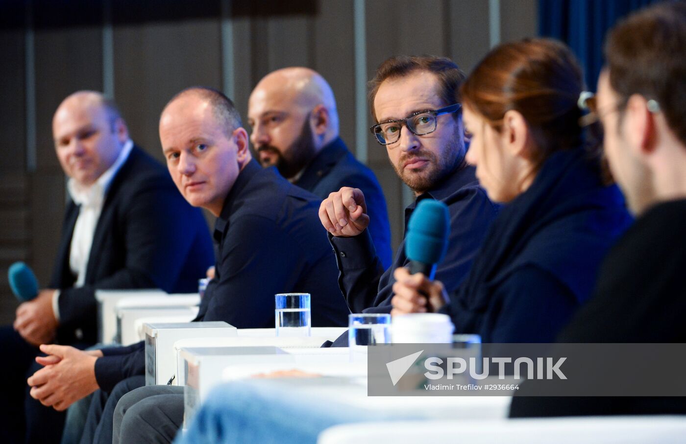 Press conference by director and cast of film 'Collector'