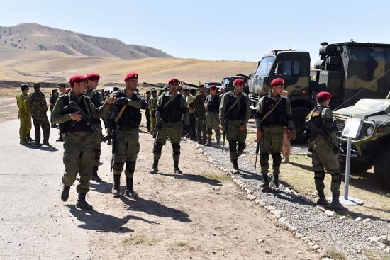 Сombined exercise of Russian military post and military forces of Tajikistan