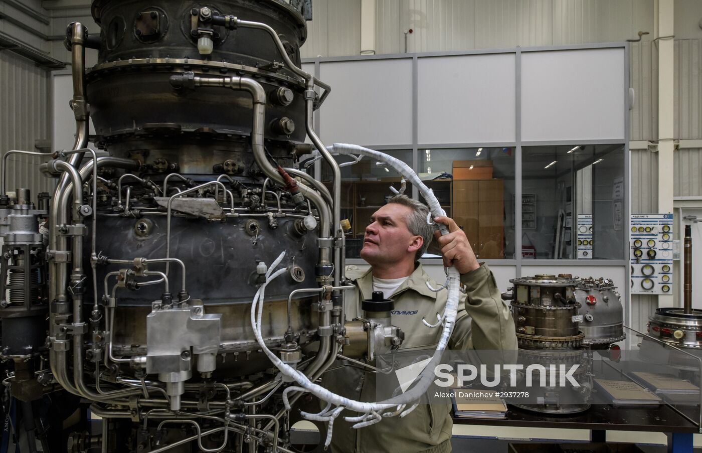 New aircraft engine tested in St. Petersburg