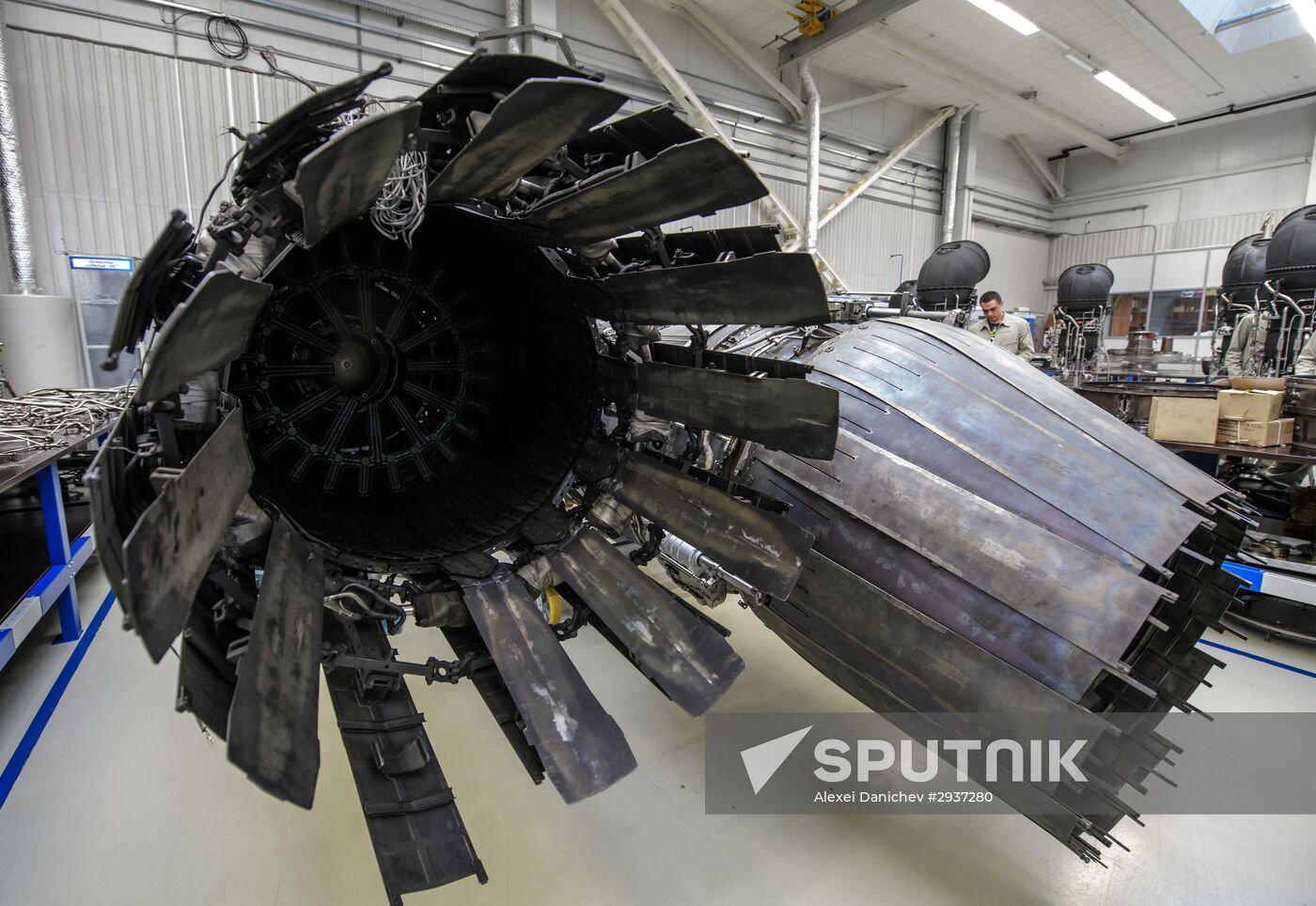 New aircraft engine tested in St. Petersburg