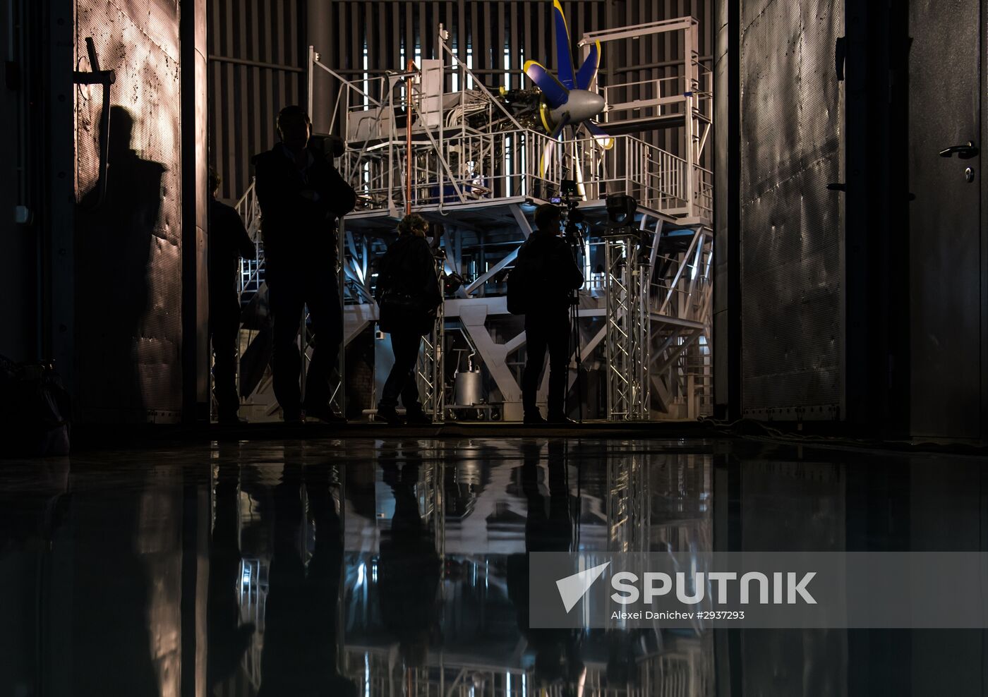 New aircraft engine tested in St. Petersburg