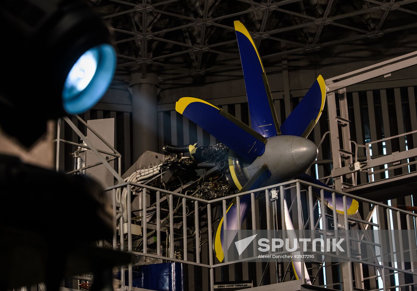 New aircraft engine tested in St. Petersburg