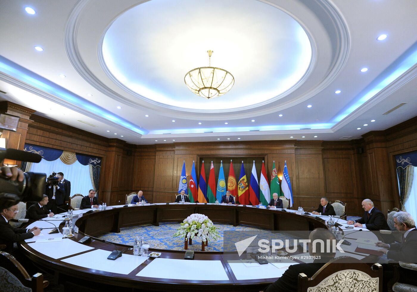 President Putin attends meeting of CIS Council of Heads of State