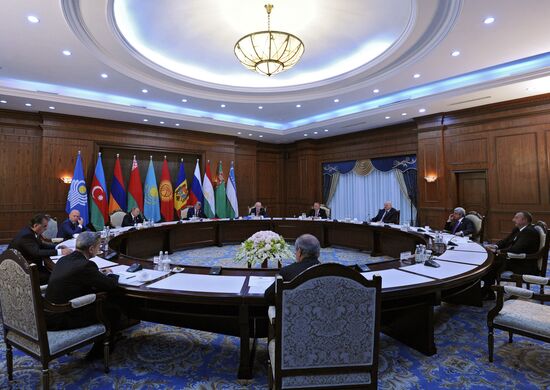 President Putin attends meeting of CIS Council of Heads of State