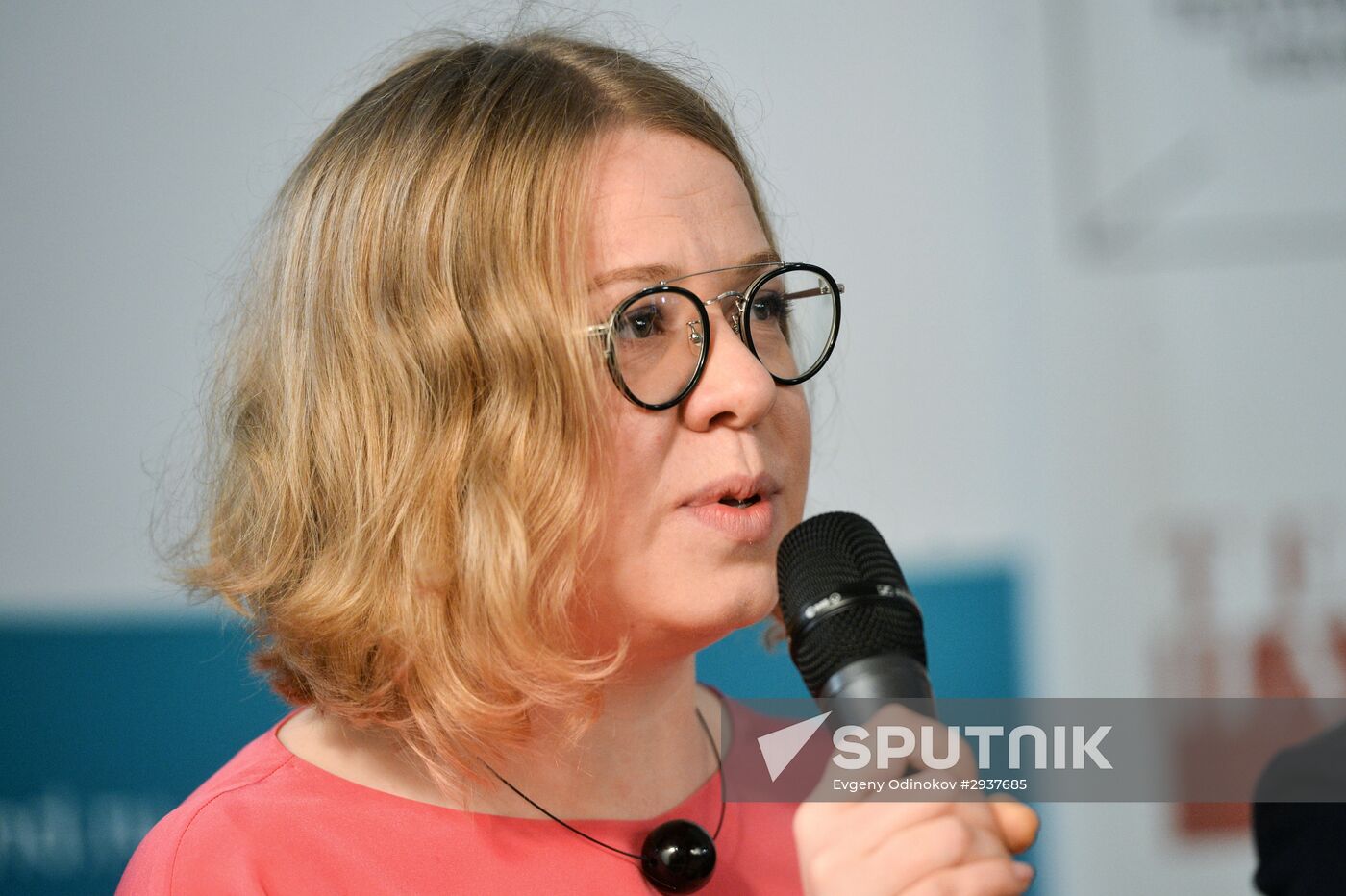 Theater of Nations opens new season