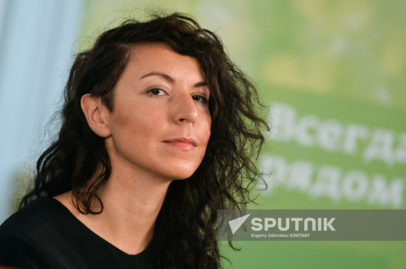 Theater of Nations opens new season