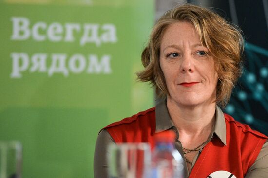 Theater of Nations opens new season