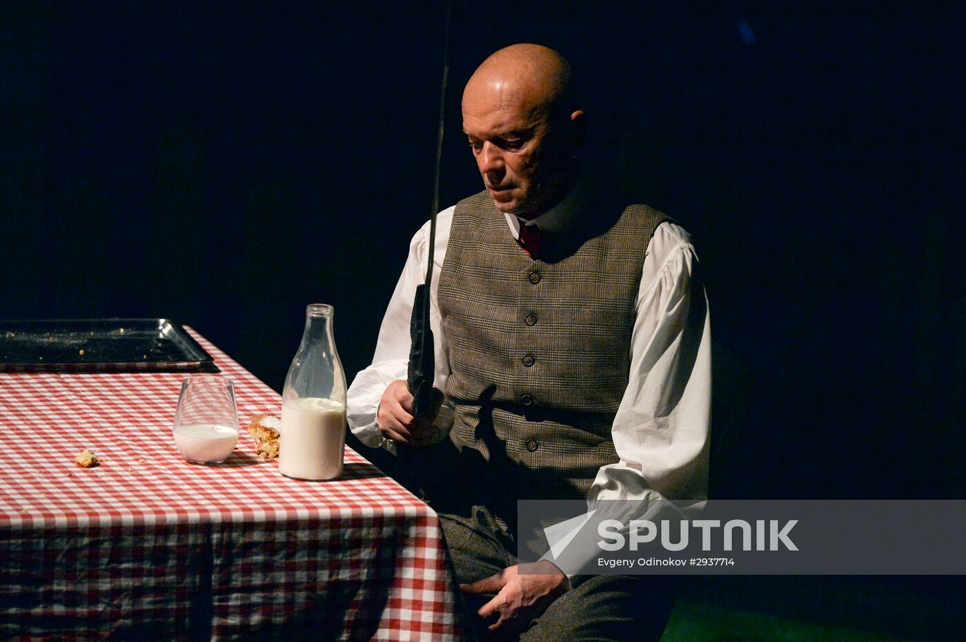 Theater of Nations opens new season