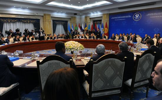 President Putin attends meeting of CIS Council of Heads of State