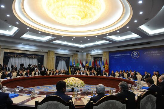 President Putin attends meeting of CIS Council of Heads of State