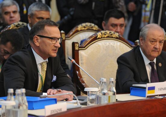 President Putin attends meeting of CIS Council of Heads of State