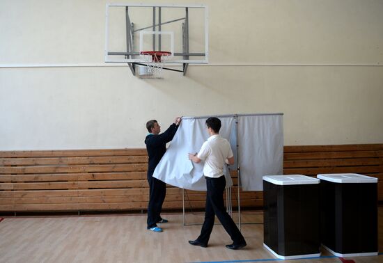 Polling stations prepare for elections