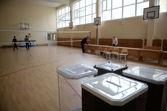 Polling stations prepare for elections