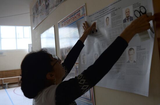 Polling stations prepare for elections