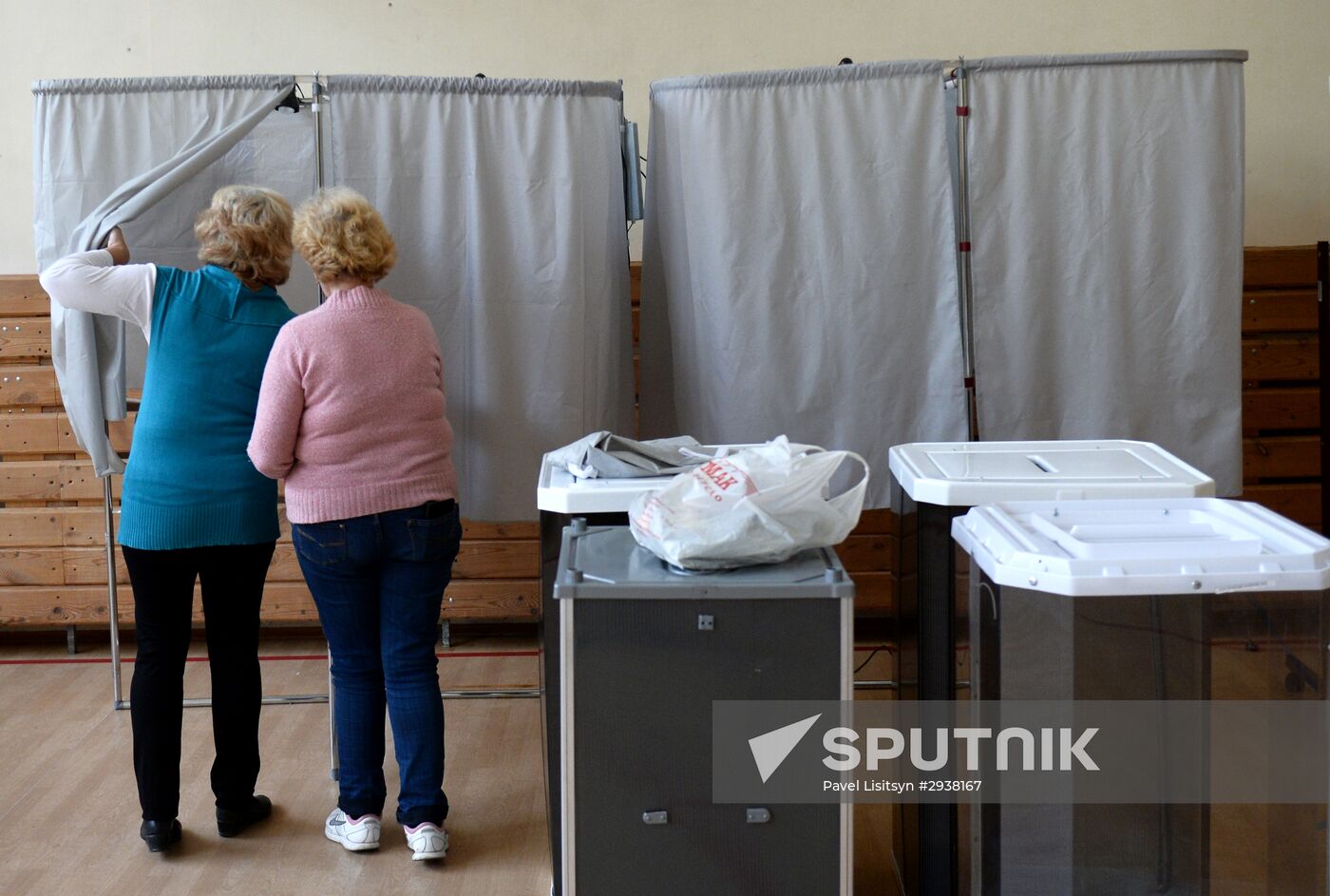 Polling stations prepare for elections