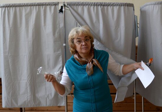 Polling stations prepare for elections