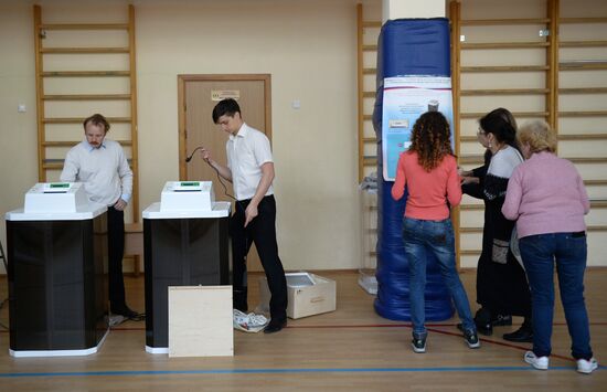 Polling stations prepare for elections