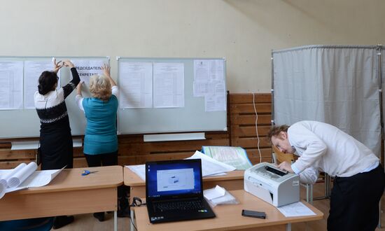 Polling stations prepare for elections