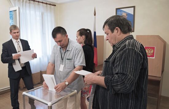 General election day abroad