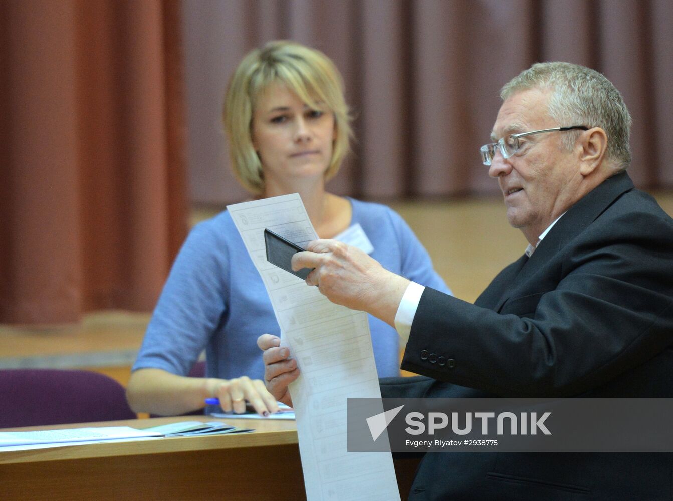Public and political leaders vote on general election day