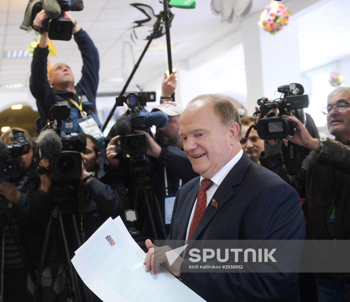 Public and political leaders vote on general election day