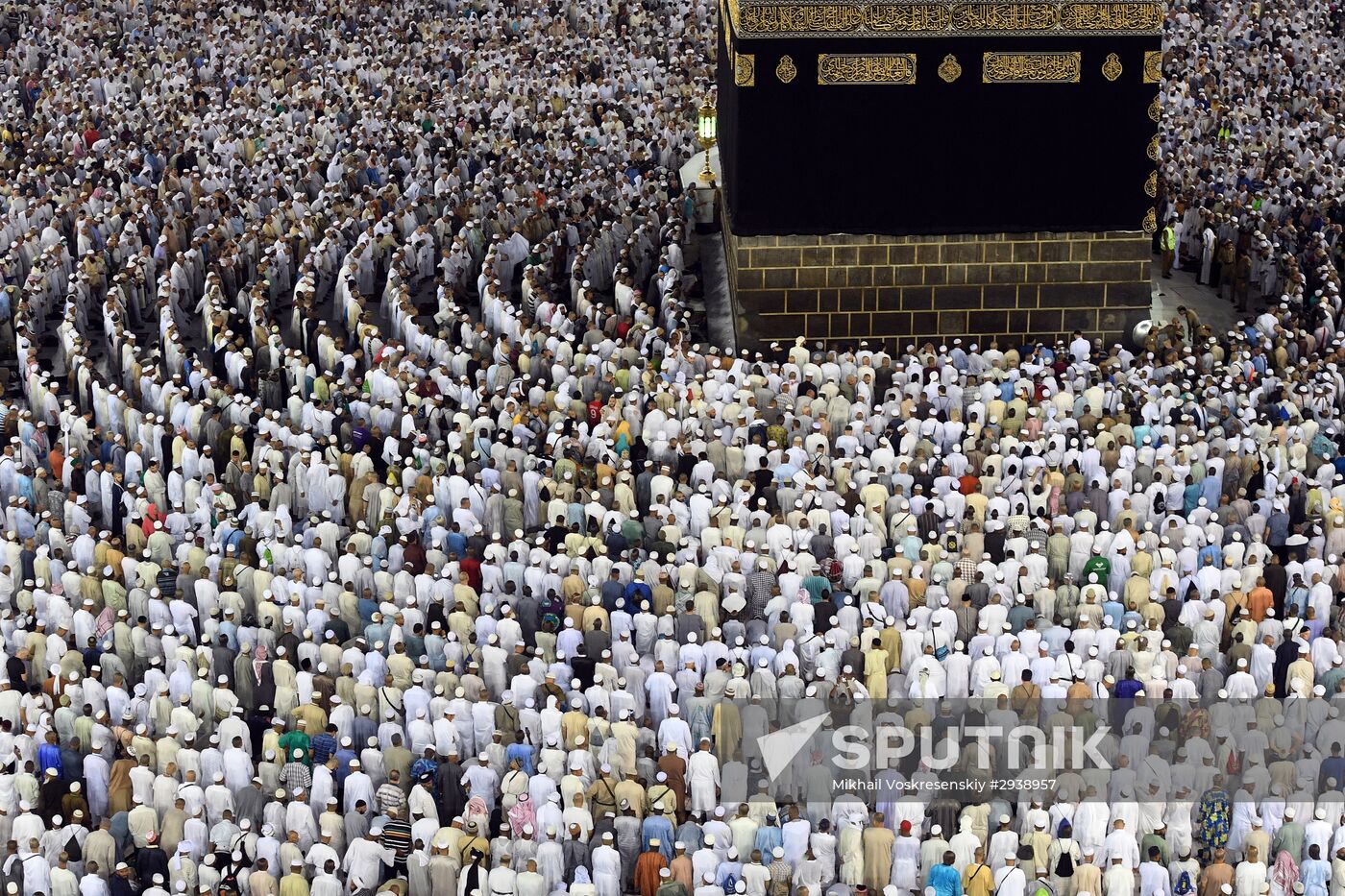 Pilgrims in Mecca