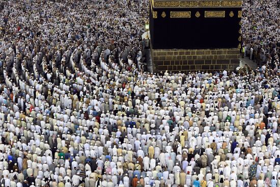 Pilgrims in Mecca