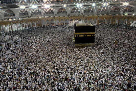 Pilgrims in Mecca