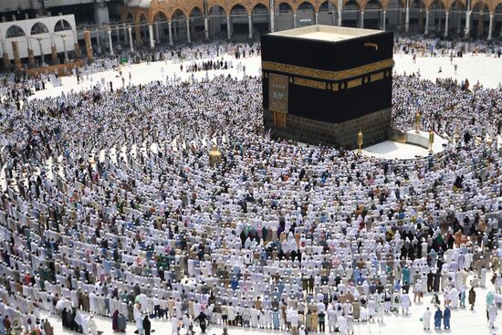 Pilgrims in Mecca