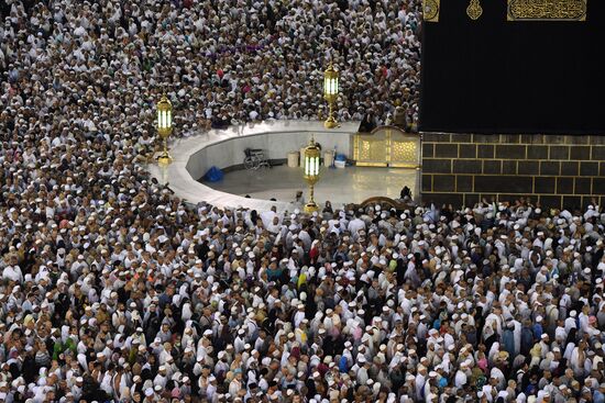 Pilgrims in Mecca