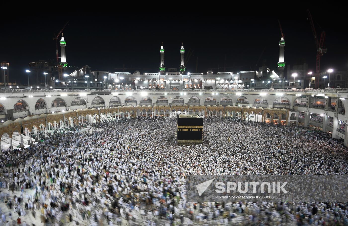 Pilgrims in Mecca