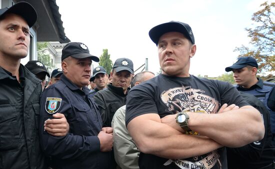 Nationalist rally outside Russian diplomatic missions in Ukraine