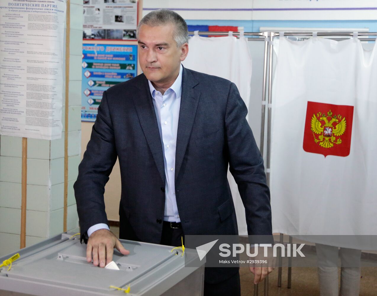 Public and political leaders vote on unified election day