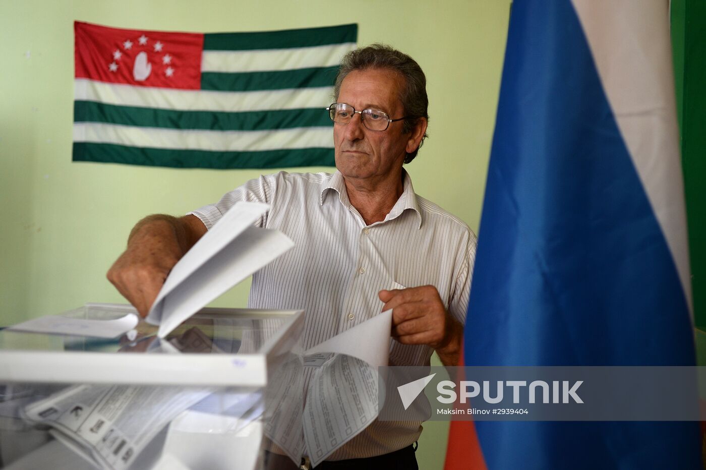 General election day abroad