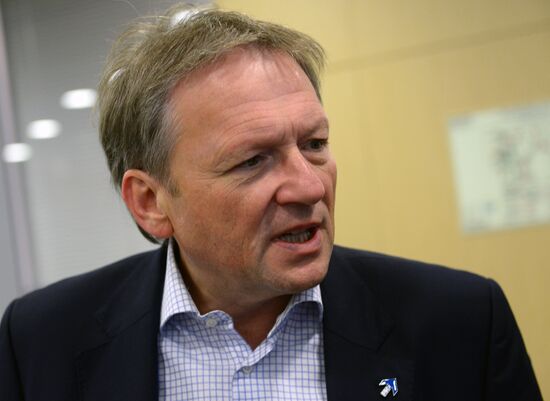 Boris Titov, leader of the Party of Growth, holds news conference on election results