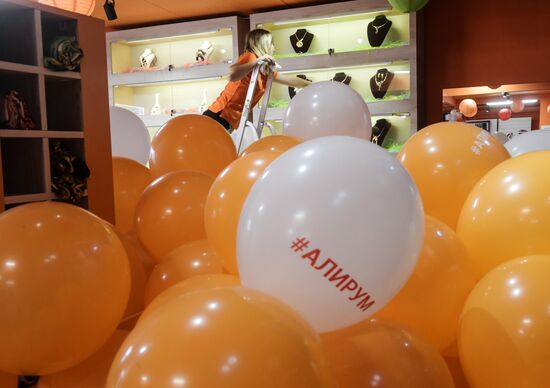 First AliExpress show-room opens in Moscow