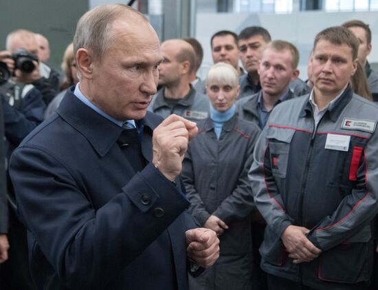 Russian President Vladimir Putin makes working trip to Izhevsk