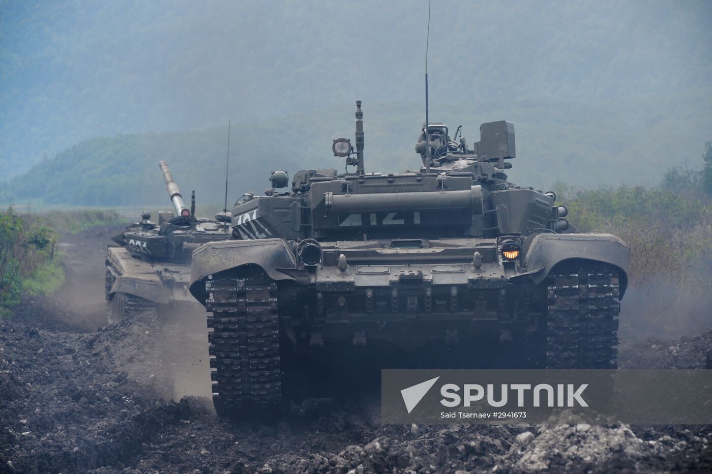 Southern Military District troops hold drills in North Caucasus