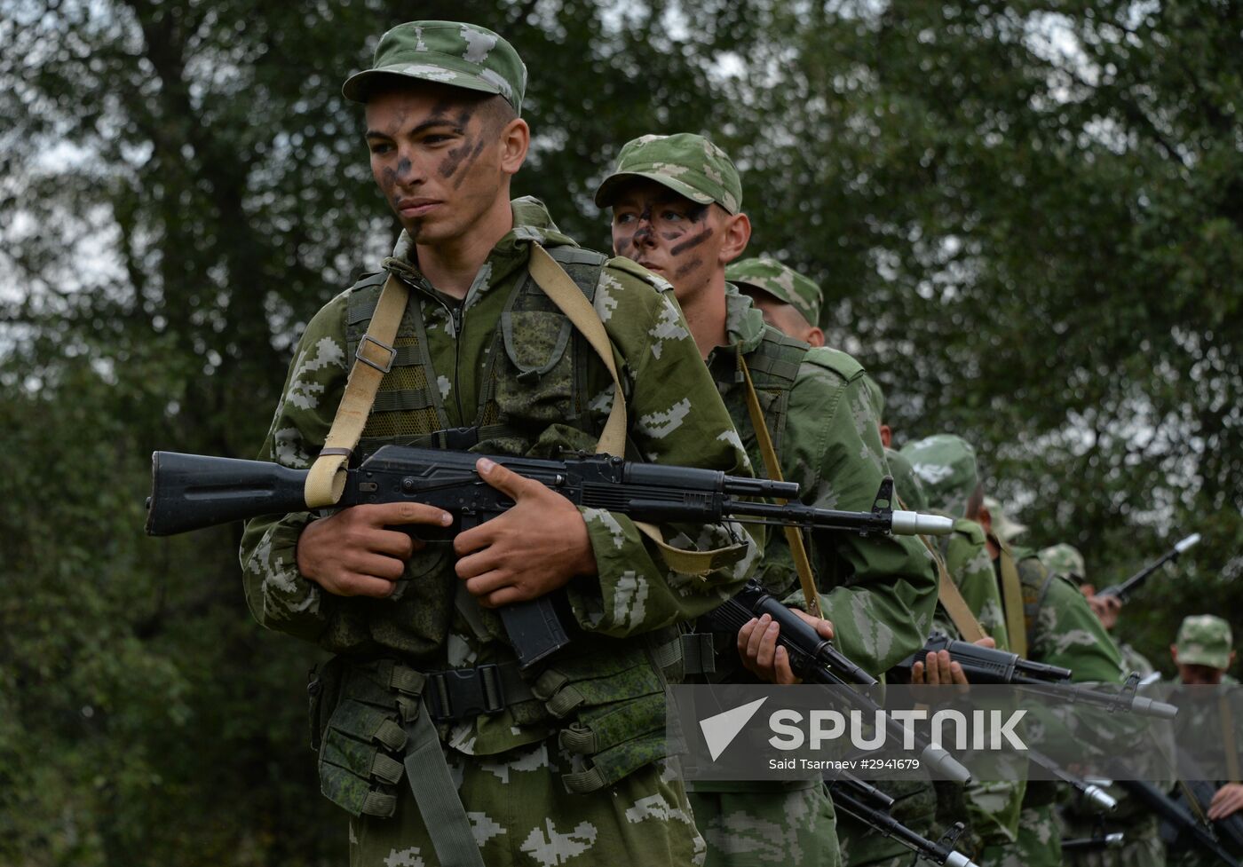 Southern Military District troops hold drills in North Caucasus