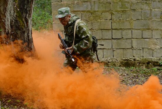 Southern Military District troops hold drills in North Caucasus