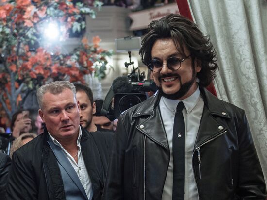 Filipp Kirkorov presents his perfume collection