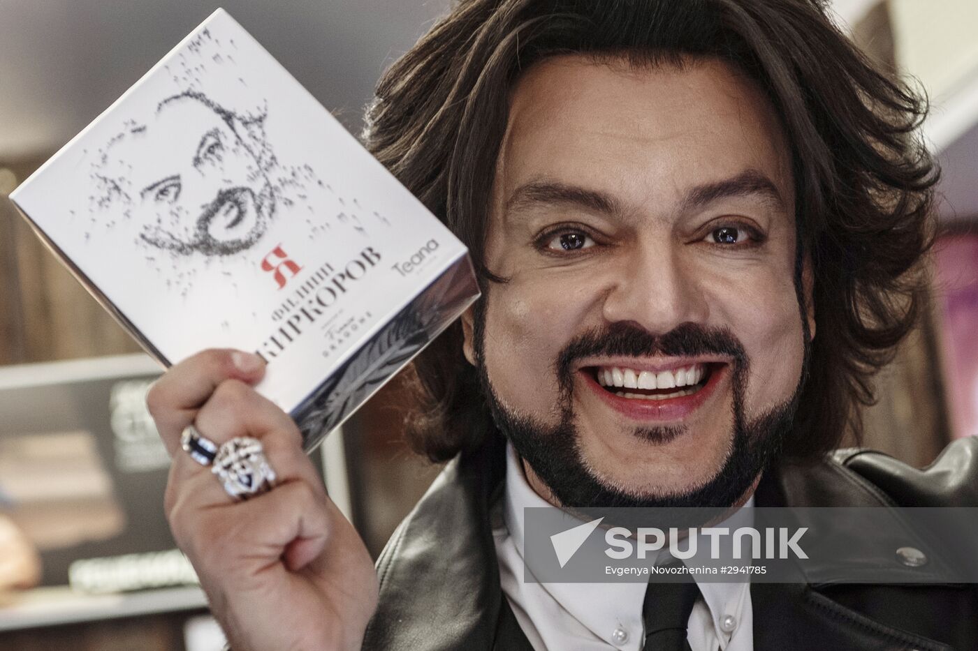 Filipp Kirkorov presents his perfume collection