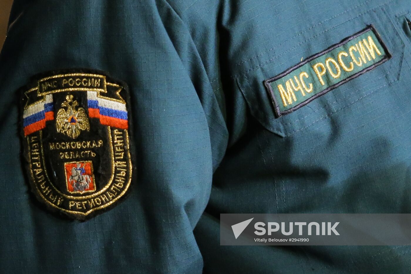 Russian emergency relief service's Mi-8 helicopter crashes in Moscow Region