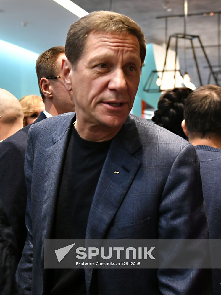 News conference and premiere of film "The Duelist"